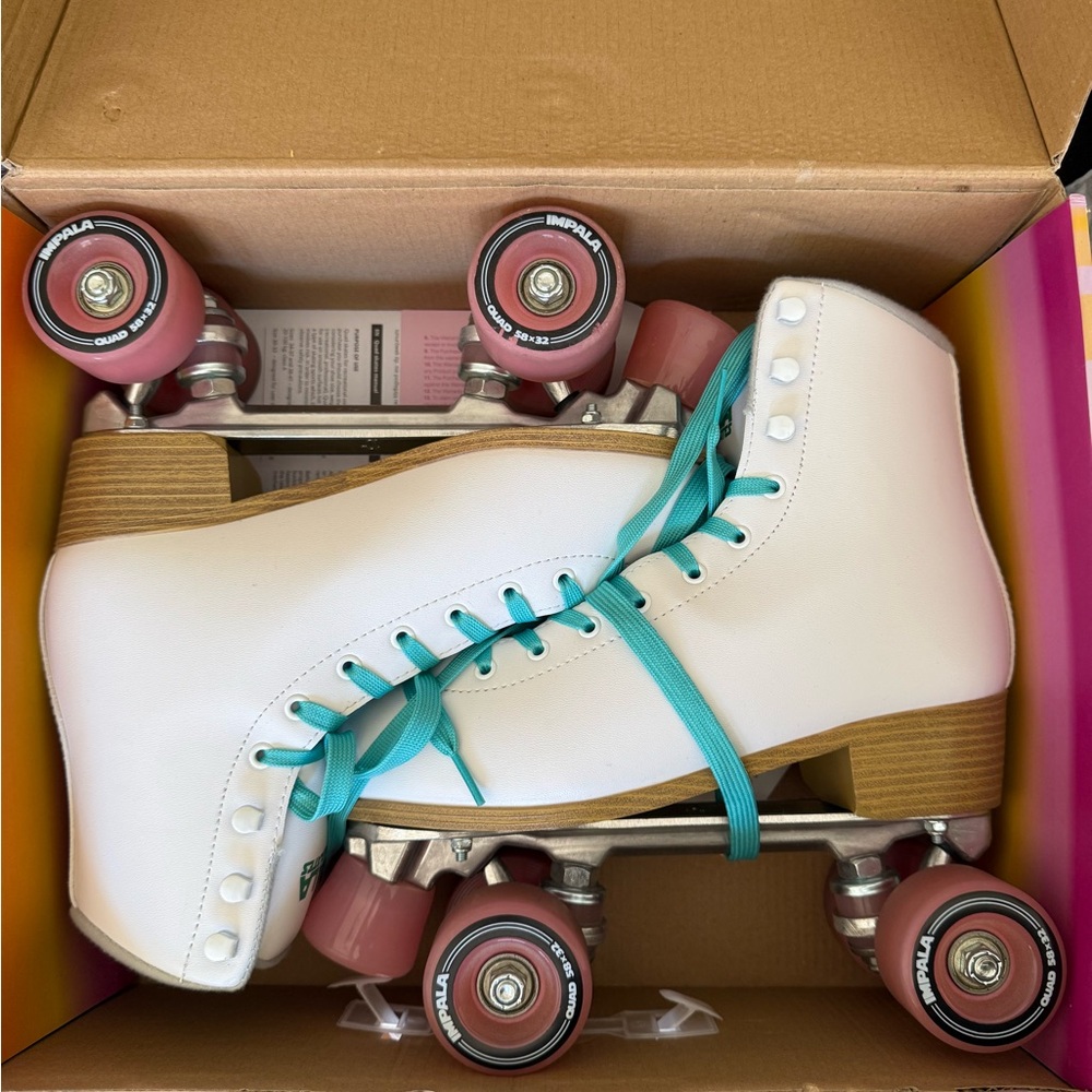 Impala Roller Skates - White and Pink